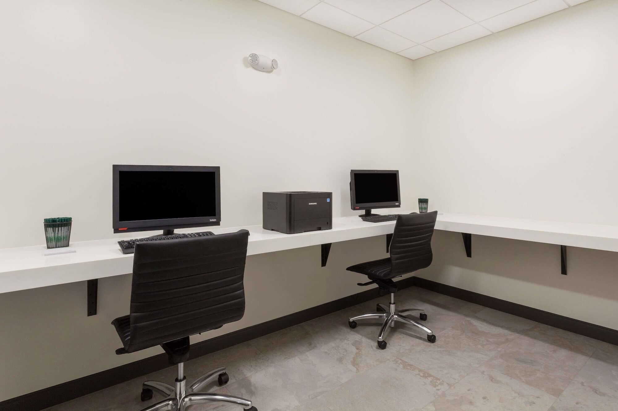 Wingate By Wyndham Downtown/medical Center 3*